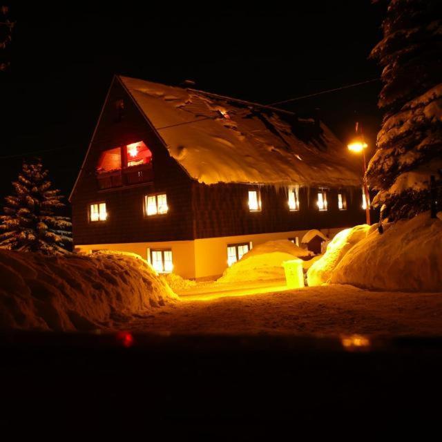Ferienwohnungen Schoenherr Schlettau Exterior photo